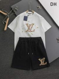 Picture of LV Shirt Pant Suits _SKULVS-XLhltx1023776
